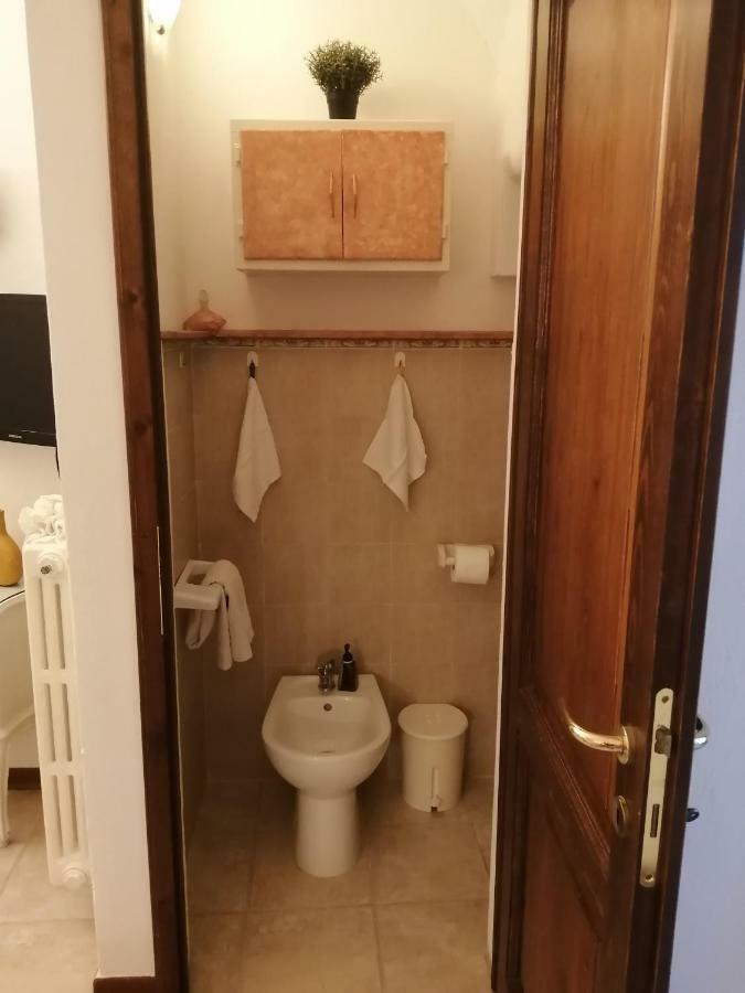 Orto Di Emma Apartment San Gimignano Bagian luar foto