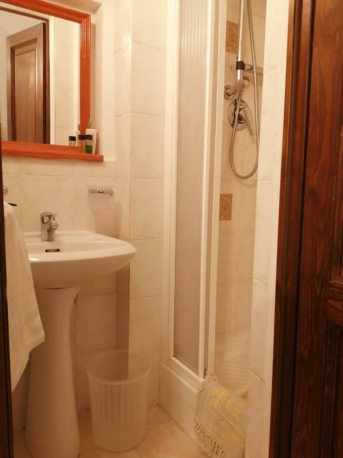 Orto Di Emma Apartment San Gimignano Bagian luar foto